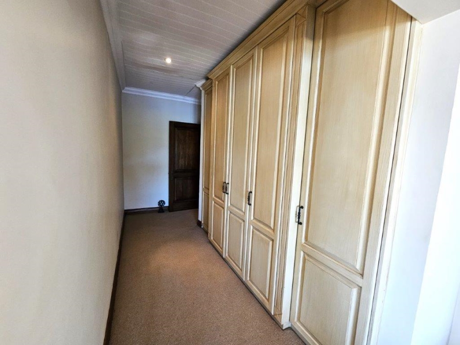 5 Bedroom Property for Sale in Estate D Afrique North West